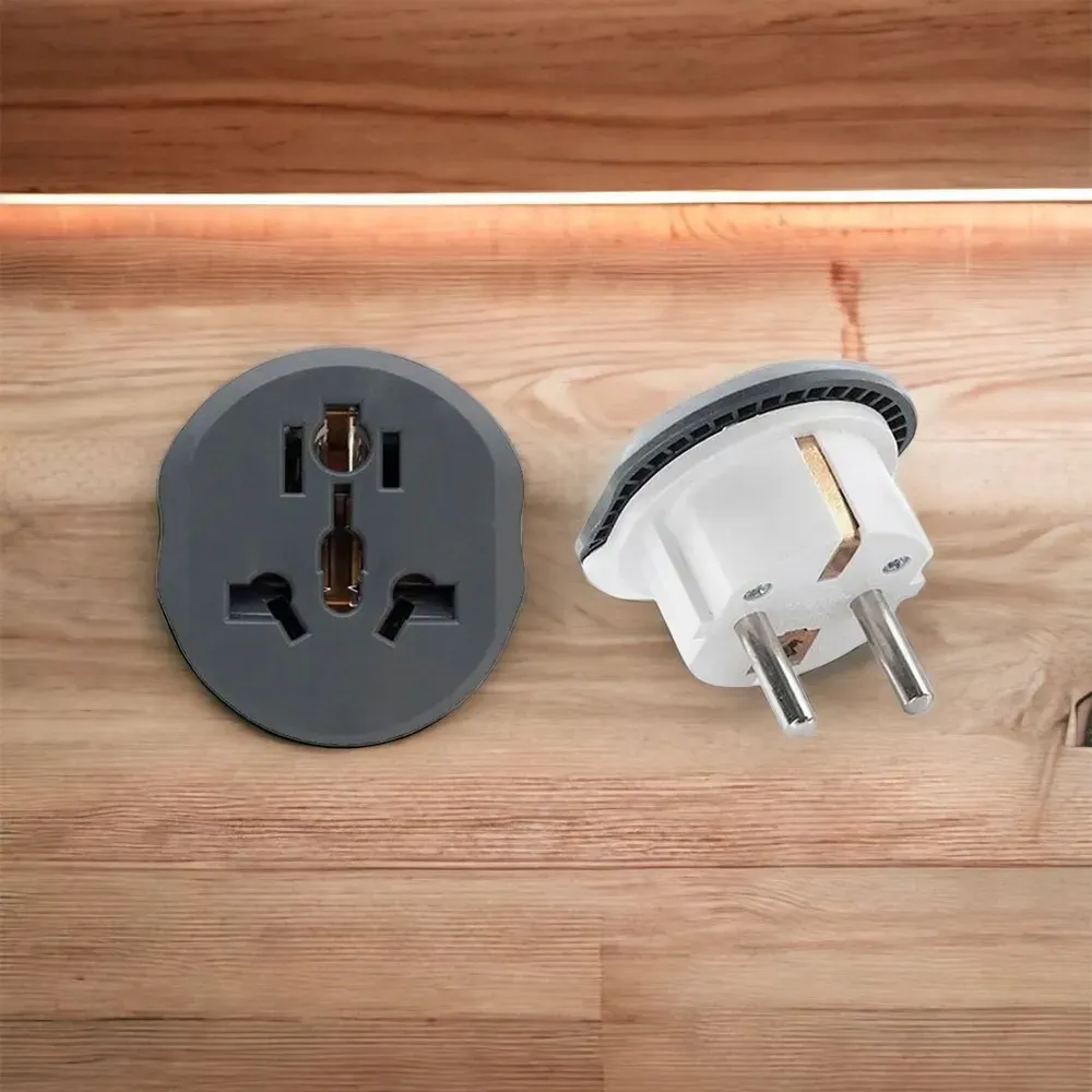 European (Type C/F) to UK (Type G) Travel Adapter