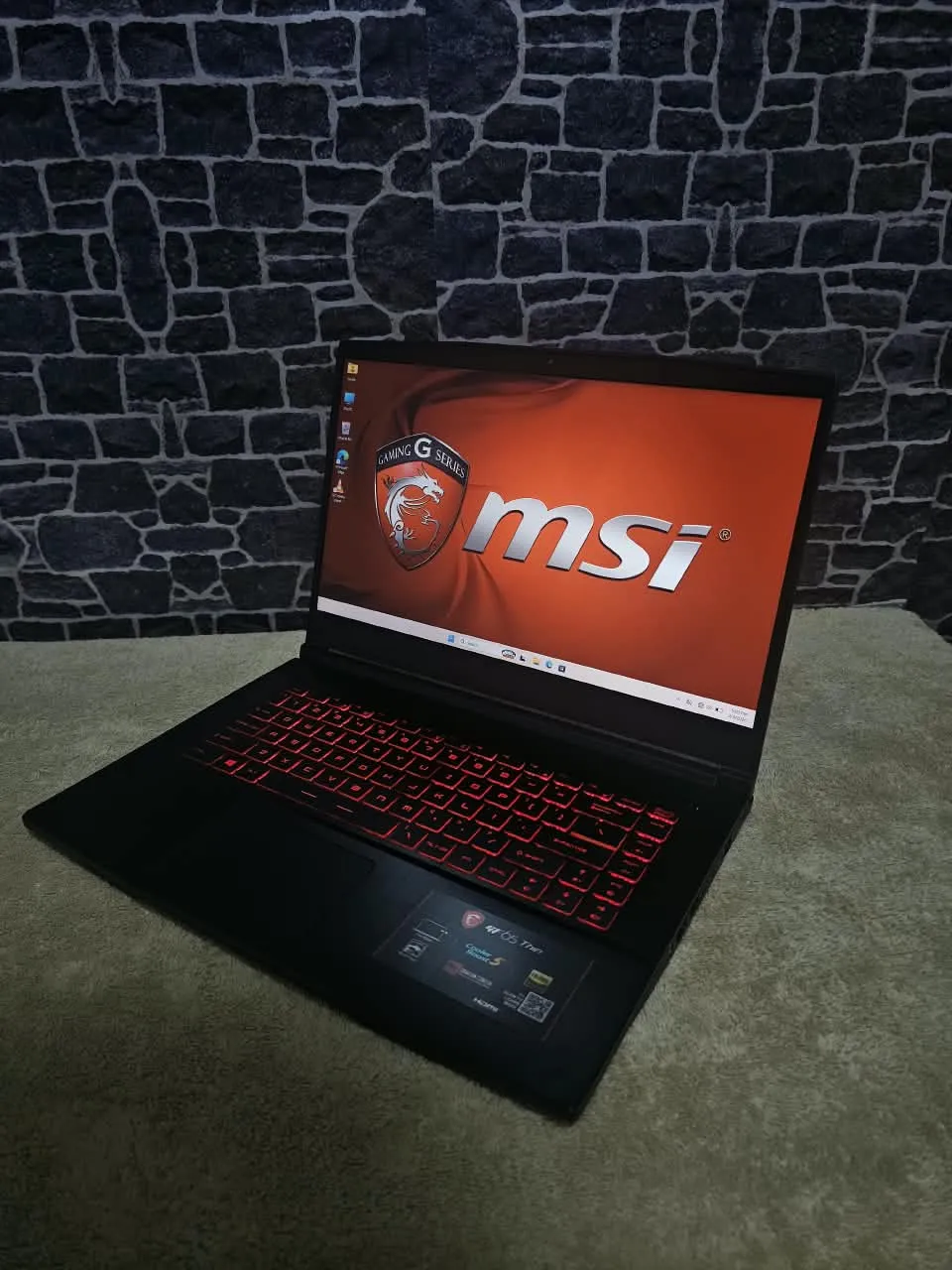 MSI Katana GF65 Gaming Laptop